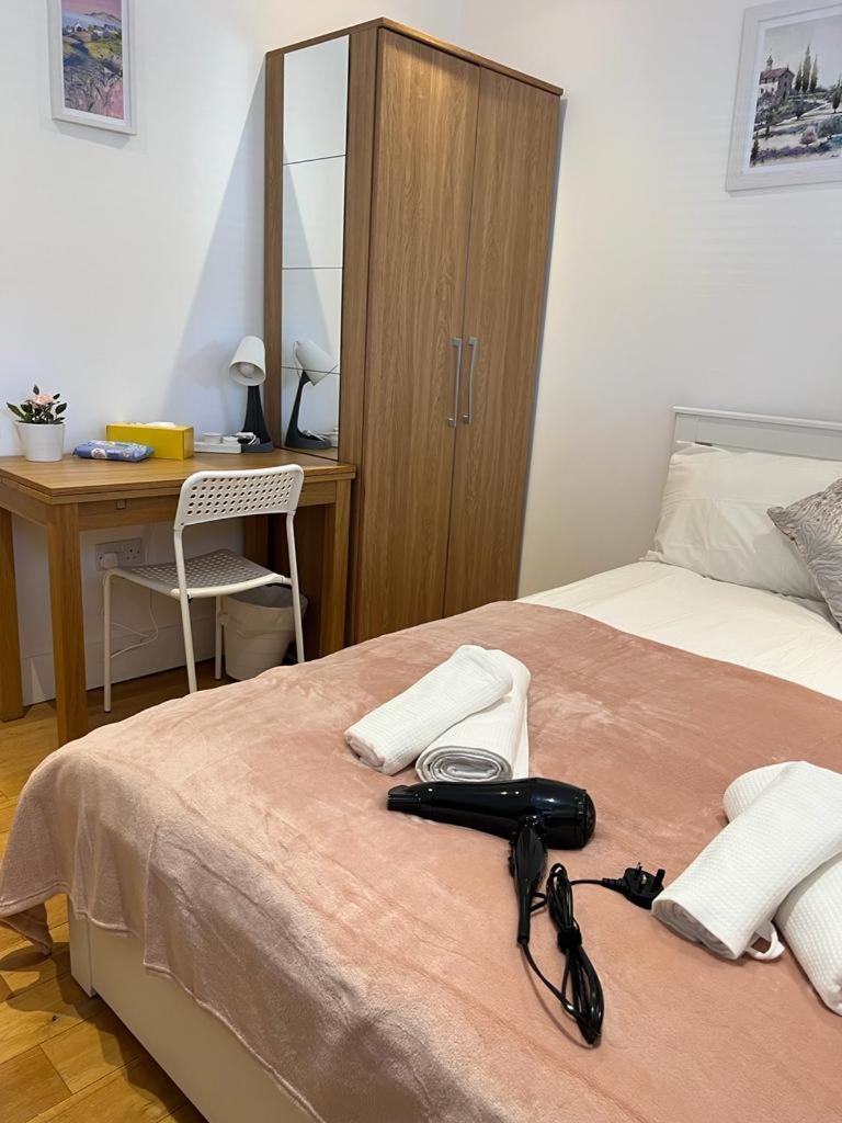 Cosy Private Rooms Near Euston Station, Central Londres Exterior foto
