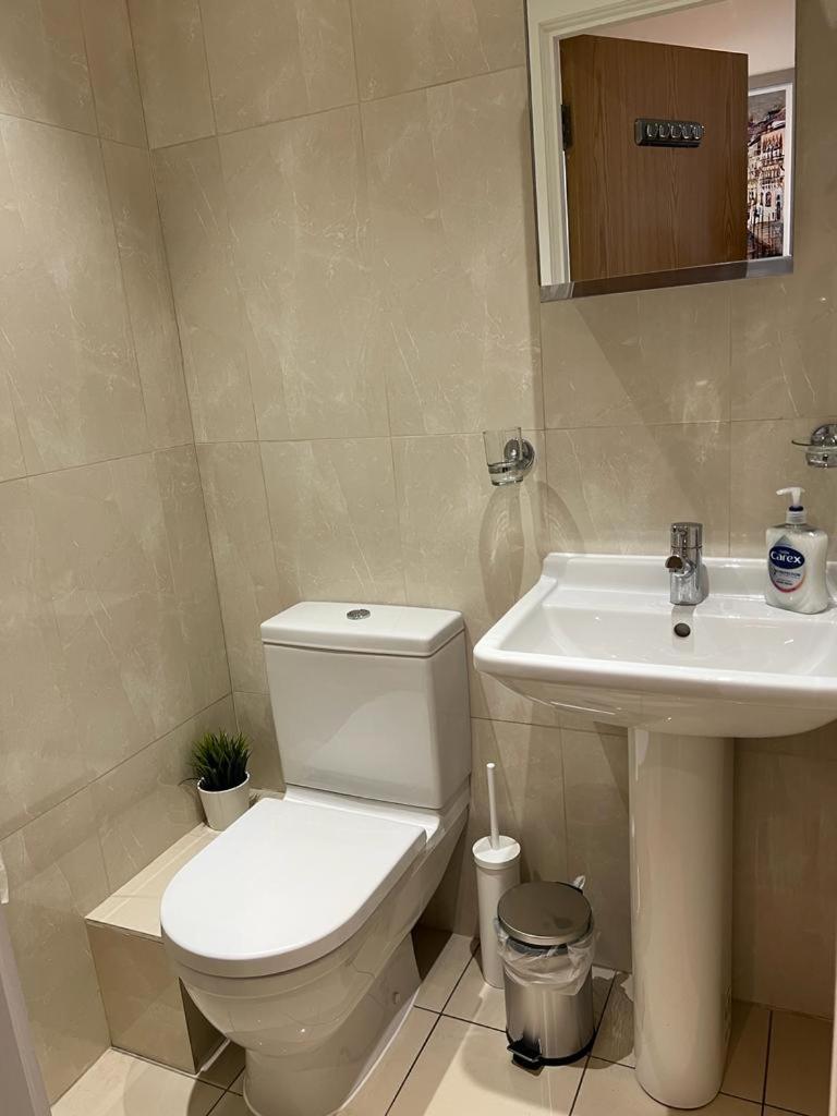 Cosy Private Rooms Near Euston Station, Central Londres Exterior foto